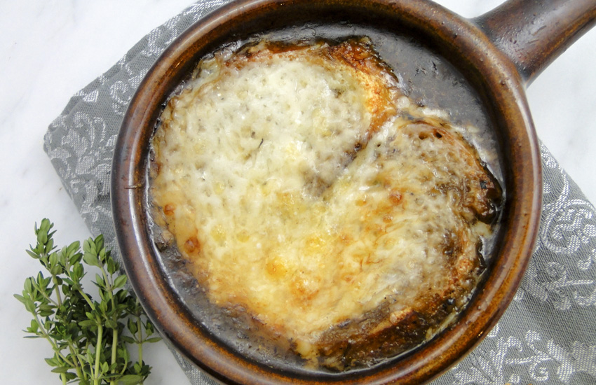 Easy French Onion Soup Recipe | Something New For Dinner
